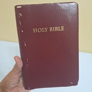 1997 Holy Bible Tyndale New Living Translation Red Letter Gift & Award Edition